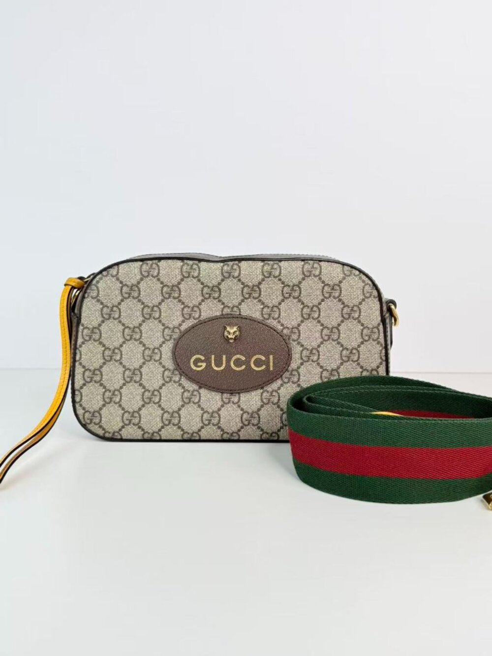 Gucci Neo vintage camera messenger bag